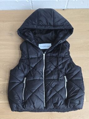 Calvin Klein Jeans Black Quilted Hooded Puffer Vest - Silver Zippers